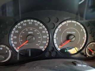2006 Jeep Liberty Sport z VIN 1J4GL48K46W274126, wystawiony jako Copart lot #42365605 z przebiegiem 214 926 mil mil oraz Szkody całkowita. Historia ofert i sprzedaży dostępna na DreamBid. Obrazek 9.