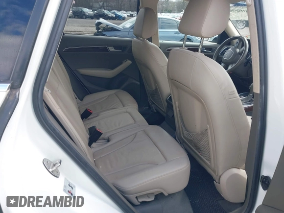 2010 Audi Q5 Premium with VIN WA1CKAFP3AA051936, listed as a IAAI auction lot 41808963 with 215,704 mi miles. Bid and sale history available at carsss.com. Image 8.