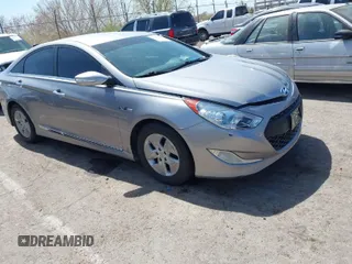 2012 Hyundai Sonata Hybrid with VIN KMHEC4A4XCA027125, listed as a IAAI auction lot 41924704 with 150,761 mi miles and . Bid and sale history available at DreamBid. Image 1.