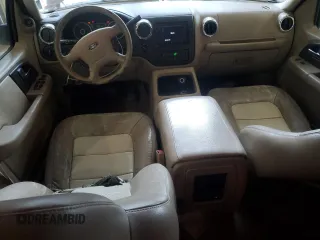 2005 Ford Expedition Eddie Bauer z VIN 1FMFU18535LA64541, wystawiony jako Copart lot #50811075 z przebiegiem 216 979 mil mil oraz Szkoda całkowita • Salvage title. Historia ofert i sprzedaży dostępna na DreamBid. Obrazek 8.