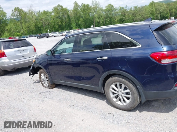 2017 Kia Sorento LX z VIN 5XYPG4A35HG214790, wystawiony jako IAAI lot #42202652 z przebiegiem 89 655 mil mil oraz . Historia ofert i sprzedaży dostępna na DreamBid. Obrazek 15.