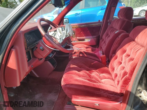 1992 Chrysler New Yorker z VIN 1C3XV66R2ND759195, wystawiony jako Copart lot #69650044 z przebiegiem 70 387 mil mil oraz Szkoda całkowita • Salvage title. Historia ofert i sprzedaży dostępna na DreamBid. Obrazek 7.