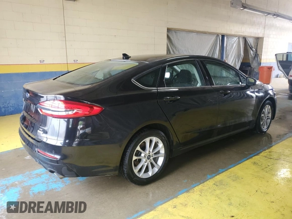 2020 Ford Fusion SE с VIN 3FA6P0HD5LR124658, выставлен на аукционе Copart как лот 58353795 с пробегом 66 258 миль миль и Списание • Salvage title. История ставок и продаж доступна на DreamBid. Изображение 3.
