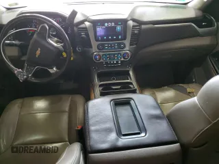 2015 Chevrolet Tahoe LTZ z VIN 1GNSKCKC0FR103622, wystawiony jako Copart lot #54217505 z przebiegiem 126 220 mil mil oraz Szkoda całkowita • Salvage title. Historia ofert i sprzedaży dostępna na DreamBid. Obrazek 8.