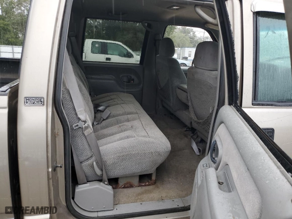 2000 Chevrolet C/K 3500 Crew Cab with VIN 1GCHK33J3YF436188, listed as a Copart auction lot 88408045 with NaN miles and Salvage Title. Bid and sale history available at carsss.com. Image 10.