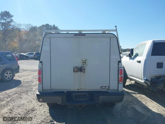 2013 Ford F-150 XL with VIN 1FTNF1EF8DKD73580, listed as a IAAI auction lot 40567650 with 224,487 mi miles. Bid and sale history available at carsss.com. Image 16.