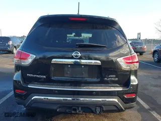 2015 Nissan Pathfinder Platinum with VIN 5N1AR2MM6FC666236, listed as a IAAI auction lot 41364384 with 117,730 mi miles. Bid and sale history available at carsss.com. Image 16.