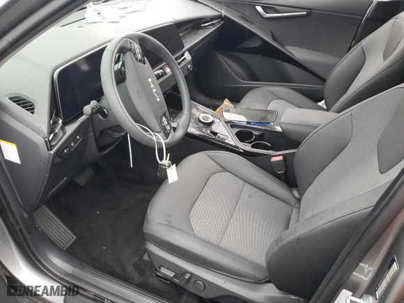 2023 Kia Niro EV Wind with VIN KNDCR3L10P5028225, listed as a Copart auction lot 66686833 with 893 mi miles and Salvage Title. Bid and sale history available at carsss.com. Image 7.