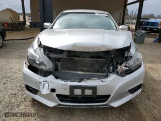 2017 Nissan Altima 2.5 S with VIN 1N4AL3AP9HC108934, listed as a Copart auction lot 49744255 with 118,324 mi miles and Clean Title. Bid and sale history available at carsss.com. Image 5.