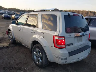 2011 Ford Escape Limited with VIN 1FMCU0E72BKA06425, listed as a IAAI auction lot 41095359 with 174,075 mi miles. Bid and sale history available at carsss.com. Image 3.