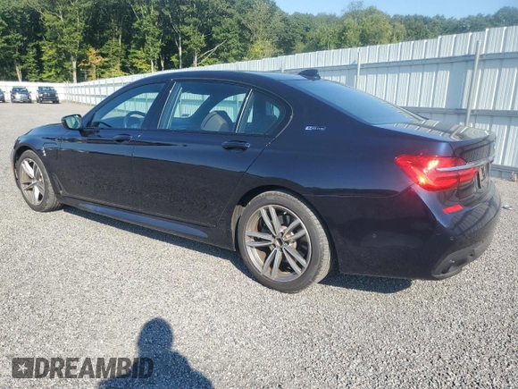 2018 BMW 7 Series 740e xDrive iPerformance with VIN WBA7J2C52JG938439, listed as a Copart auction lot 69452044 with 38,451 mi miles and Salvage Title. Bid and sale history available at carsss.com. Image 2.