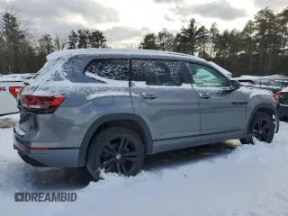 2023 Volkswagen Atlas SEL R-Line Black with VIN 1V2SR2CA3PC552727, listed as a Copart auction lot 42761695 with 31,063 mi miles and Salvage title. Bid and sale history available at DreamBid. Image 3.