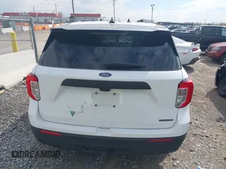 2020 Ford Police Interceptor Utility z VIN 1FM5K8AB8LGC51287, wystawiony jako IAAI lot #41885377 z przebiegiem 83 563 mil mil oraz . Historia ofert i sprzedaży dostępna na DreamBid. Obrazek 16.