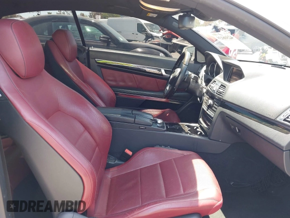 2014 Mercedes-Benz E 350 z VIN WDDKJ5KB6EF248751, wystawiony jako IAAI lot #42316139 z przebiegiem 131 183 mil mil oraz . Historia ofert i sprzedaży dostępna na DreamBid. Obrazek 5.