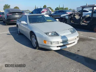 1992 Nissan 300ZX z VIN JN1RZ24H3NX520980, wystawiony jako IAAI lot #42619200 z przebiegiem 228 598 mil mil oraz . Historia ofert i sprzedaży dostępna na DreamBid. Obrazek 1.