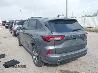 2024 Ford Escape ST-Line with VIN 1FMCU0MN9RUB43053, listed as a IAAI auction lot 41946502 with 5,669 mi miles and . Bid and sale history available at DreamBid. Image 3.