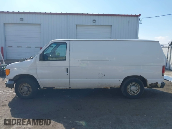 2006 Ford Econoline Cargo with VIN 1FTRE14W76HA23251, listed as a IAAI auction lot 41675487 with 98,597 mi miles. Bid and sale history available at carsss.com. Image 15.