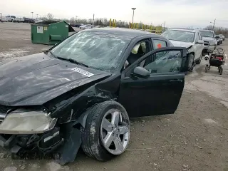 2013 Dodge Avenger SXT z VIN 1C3CDZCB1DN504136, wystawiony jako Copart lot #51520575 z przebiegiem 171 451 mil mil oraz Szkoda całkowita • Salvage title. Historia ofert i sprzedaży dostępna na DreamBid. Obrazek 10.