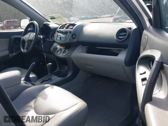 2011 Toyota RAV4 Ltd with VIN 2T3YF4DV9BW082503, listed as a IAAI auction lot 41810414 with 172,125 mi miles. Bid and sale history available at carsss.com. Image 5.