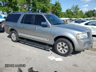 2008 Lincoln Navigator with VIN 5LMFL28518LJ12242, listed as a Copart auction lot 61677745 with 219,606 mi miles and Clean title. Bid and sale history available at DreamBid. Image 4.
