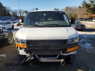2023 Chevrolet Express Passenger LS z VIN 1GAZGNFP7P1234198, wystawiony jako Copart lot #85733764 z przebiegiem 18 464 mil mil oraz Nie do naprawy • Non repairable. Historia ofert i sprzedaży dostępna na DreamBid. Obrazek 5.