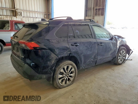 2021 Toyota RAV4 XLE Premium with VIN 2T3C1RFV7MC092468, listed as a Copart auction lot 59109315 with 98,552 mi miles and Salvage title. Bid and sale history available at DreamBid. Image 3.