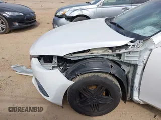 2015 Mazda 3 i Sport with VIN 3MZBM1U75FM234051, listed as a IAAI auction lot 41674687 with 101,470 mi miles and . Bid and sale history available at carsss.com. Image 6.