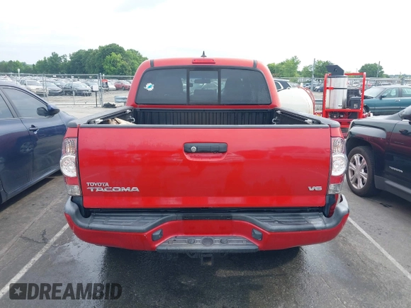 2015 Toyota Tacoma с VIN 3TMLU4EN3FM197975, выставлен на аукционе IAAI как лот 42329957 с пробегом 97 887 миль миль и . История ставок и продаж доступна на DreamBid. Изображение 16.