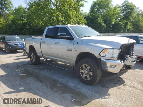 2016 Ram 2500 Big Horn z VIN 3C6UR5DL1GG162144, wystawiony jako Copart lot #62143855 z przebiegiem 177 645 mil mil oraz Szkoda całkowita • Salvage title. Historia ofert i sprzedaży dostępna na DreamBid. Obrazek 4.