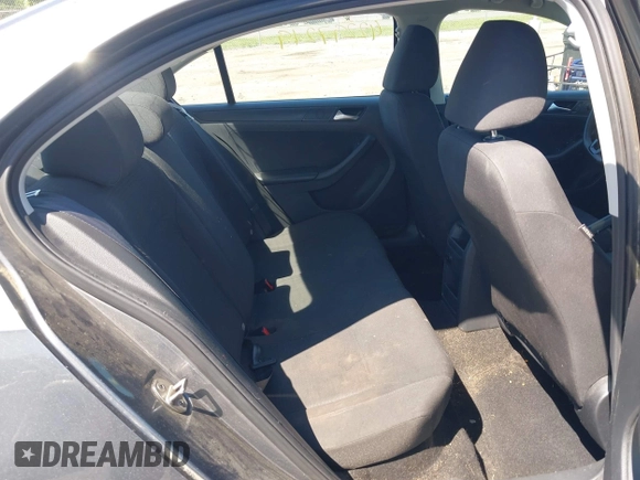 2015 Volkswagen Jetta S with VIN 3VW2K7AJ3FM317437, listed as a IAAI auction lot 42297219 with 89,204 mi miles and . Bid and sale history available at DreamBid. Image 8.