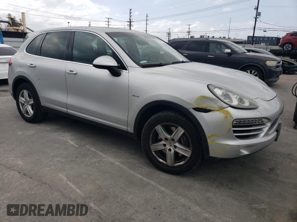 2013 Porsche Cayenne Diesel with VIN WP1AF2A2XDLA26056, listed as a Copart auction lot 53394795 with 178,065 mi miles and Salvage title. Bid and sale history available at DreamBid. Image 4.