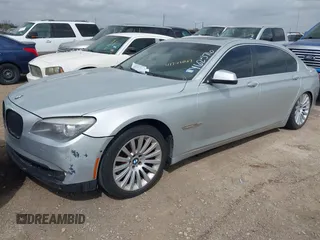 2009 BMW 7 Series 750Li with VIN WBAKB83589CY62576, listed as a IAAI auction lot 41742027 with 124,717 mi miles and . Bid and sale history available at DreamBid. Image 2.
