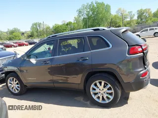 2017 Jeep Cherokee Limited with VIN 1C4PJMDS8HW631165, listed as a IAAI auction lot 42248180 with 57,448 mi miles and . Bid and sale history available at DreamBid. Image 14.