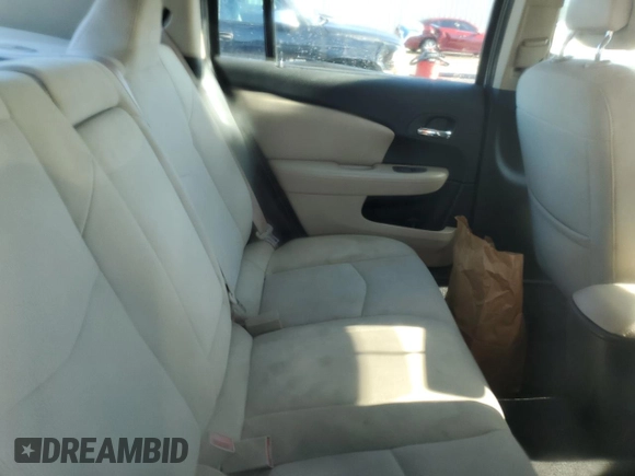 2012 Chrysler 200 Touring with VIN 1C3CCBBB2CN125284, listed as a Copart auction lot 48386185 with 180,911 mi miles and Salvage Title. Bid and sale history available at DreamBid. Image 10.