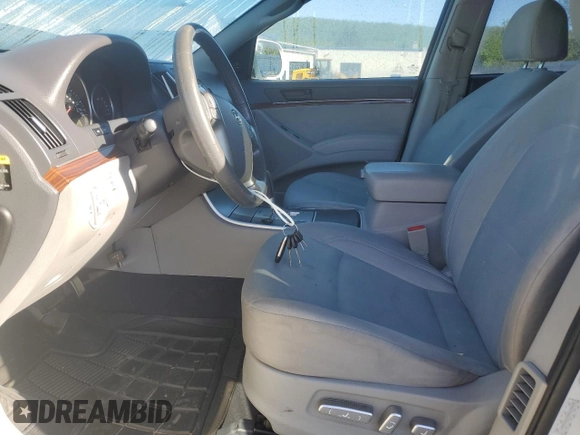 2010 Hyundai Veracruz Limited with VIN KM8NUDCC0AU103920, listed as a Copart auction lot 56100155 with 154,992 mi miles and Clean Title. Bid and sale history available at DreamBid. Image 7.