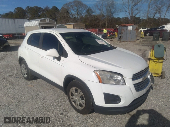 2015 Chevrolet Trax LS with VIN KL7CJKSB6FB085330, listed as a IAAI auction lot 41650191 with 81,830 mi miles. Bid and sale history available at carsss.com. Image 1.