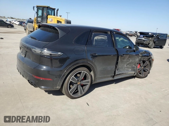 2021 Porsche Cayenne GTS z VIN WP1AG2AY3MDA34902, wystawiony jako Copart lot #49510465 z przebiegiem Nie podano mil oraz Szkoda całkowita • Salvage title. Historia ofert i sprzedaży dostępna na DreamBid. Obrazek 3.
