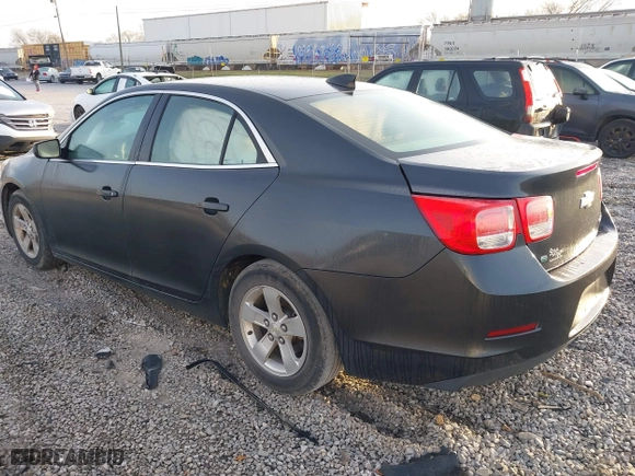 2015 Chevrolet Malibu LS with VIN 1G11A5SLXFF216698, listed as a IAAI auction lot 41816669 with 172,614 mi miles. Bid and sale history available at carsss.com. Image 3.