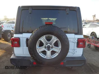 2021 Jeep Wrangler Unlimited Sport S с VIN 1C4HJXDN2MW511629, выставлен на аукционе IAAI как лот 41349997 с пробегом 72 267 миль миль и . История ставок и продаж доступна на DreamBid. Изображение 17.