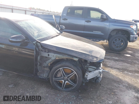 2018 Mercedes-Benz E-Class E 300 with VIN WDDZF4JB0JA299018, listed as a IAAI auction lot 41364406 with 89,697 mi miles. Bid and sale history available at carsss.com. Image 6.