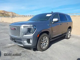 2021 GMC Yukon Denali with VIN 1GKS2DKLXMR230331, listed as a IAAI auction lot 41333736 with 1 mi miles. Bid and sale history available at carsss.com. Image 2.