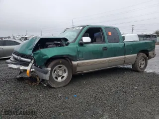 1999 Chevrolet Silverado 1500 LS with VIN 2GCEC19TXX1139101, listed as a Copart auction lot 48391105 with 0 mi miles and Salvage Title. Bid and sale history available at carsss.com. Image 1.