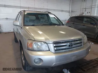 2006 Toyota Highlander w/3rd Row with VIN JTEEP21A760172521, listed as a IAAI auction lot 41951370 with 313,681 mi miles. Bid and sale history available at carsss.com. Image 6.