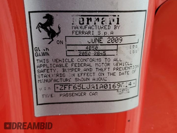 2010 Ferrari California z VIN ZFF65LJA1A0169614, wystawiony jako Copart lot #74346564 z przebiegiem Nie podano mil oraz Szkody całkowita. Historia ofert i sprzedaży dostępna na DreamBid. Obrazek 13.