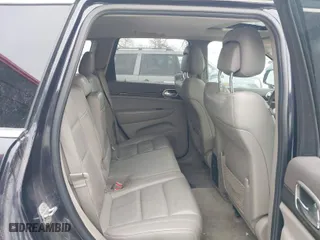 2011 Jeep Grand Cherokee Laredo with VIN 1J4RR4GG0BC610046, listed as a IAAI auction lot 41730587 with 177,032 mi miles. Bid and sale history available at carsss.com. Image 8.
