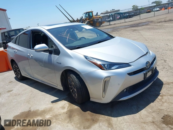 2022 Toyota Prius L Eco with VIN JTDKAMFU5N3188107, listed as a IAAI auction lot 42223649 with 180,894 mi miles and . Bid and sale history available at DreamBid. Image 1.