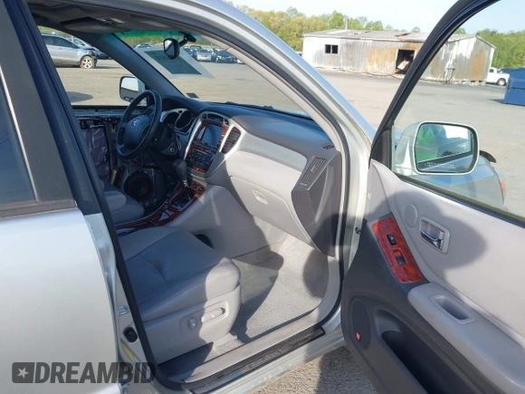 2005 Toyota Highlander z VIN JTEEP21A250076407, wystawiony jako IAAI lot #42050850 z przebiegiem 144 143 mil mil oraz . Historia ofert i sprzedaży dostępna na DreamBid. Obrazek 5.