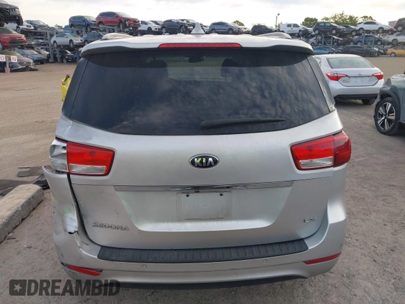 2016 Kia Sedona LX with VIN KNDMB5C13G6179817, listed as a IAAI auction lot 41908690 with 190,357 mi miles. Bid and sale history available at carsss.com. Image 15.