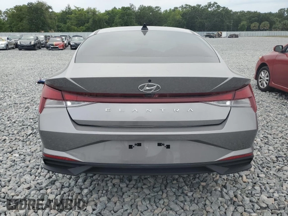 2023 Hyundai Elantra SEL z VIN KMHLM4AG2PU627835, wystawiony jako Copart lot #57685055 z przebiegiem 26 346 mil mil oraz Czysty tytuł • Clean title. Historia ofert i sprzedaży dostępna na DreamBid. Obrazek 6.