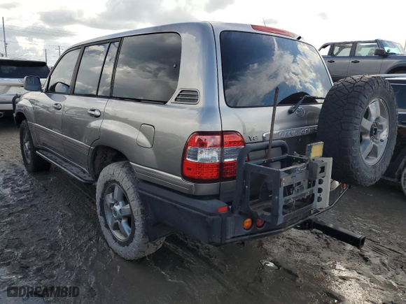 2006 Toyota Land Cruiser with VIN JTEHT05J162097651, listed as a Copart auction lot 73913894 with 0 mi miles and Salvage Title. Bid and sale history available at carsss.com. Image 2.